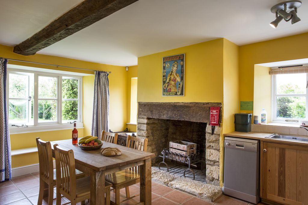 Abbey Home Farm: Lower Wiggold Cottage 3 - Gallery