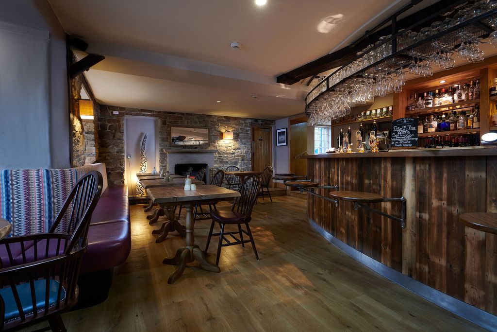 The Devonshire Arms at Pilsley 4 - Gallery