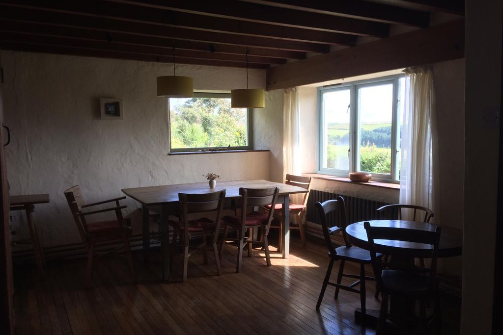 Porth Farmhouse 17 - Gallery