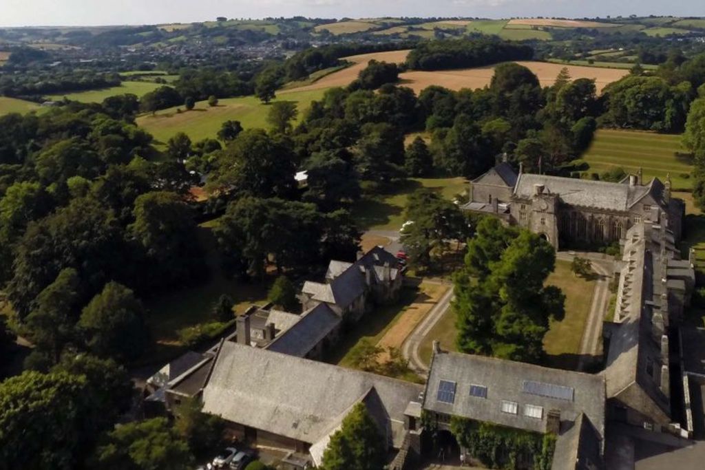 Dartington Hall 17 - Gallery