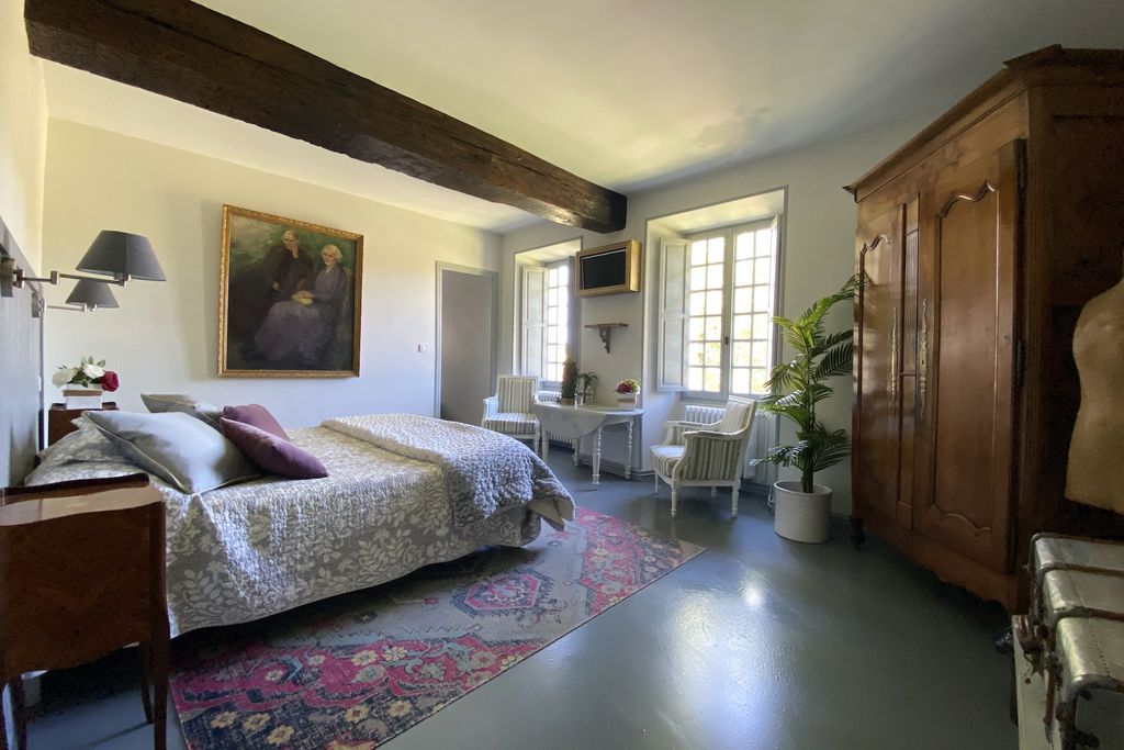 Le Petit Chateau De Sainte Colombe 11 - Gallery