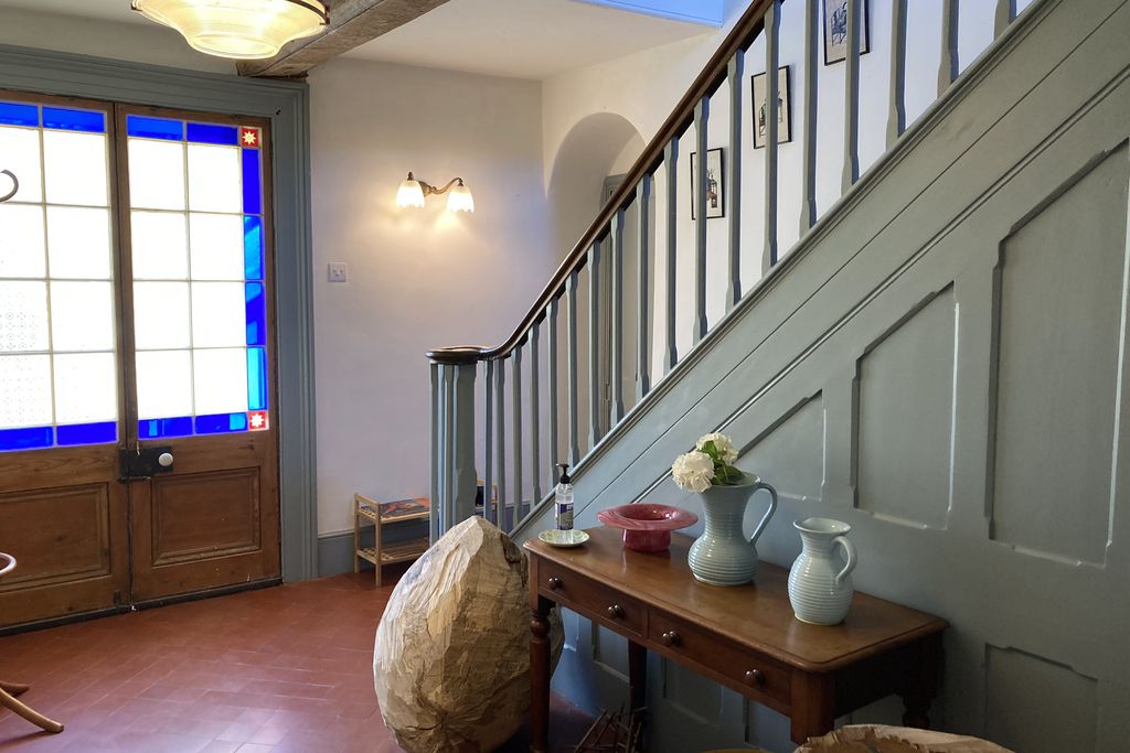 Frizenham Farmhouse B&B 5 - Gallery