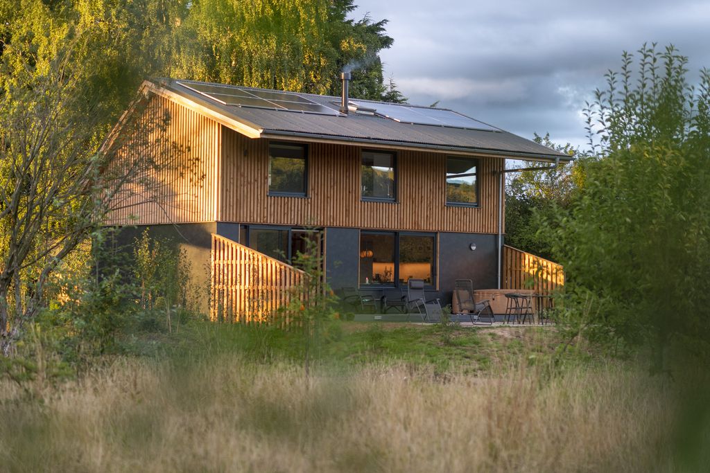 Chestnut at Cynefin Retreats 18 - Gallery