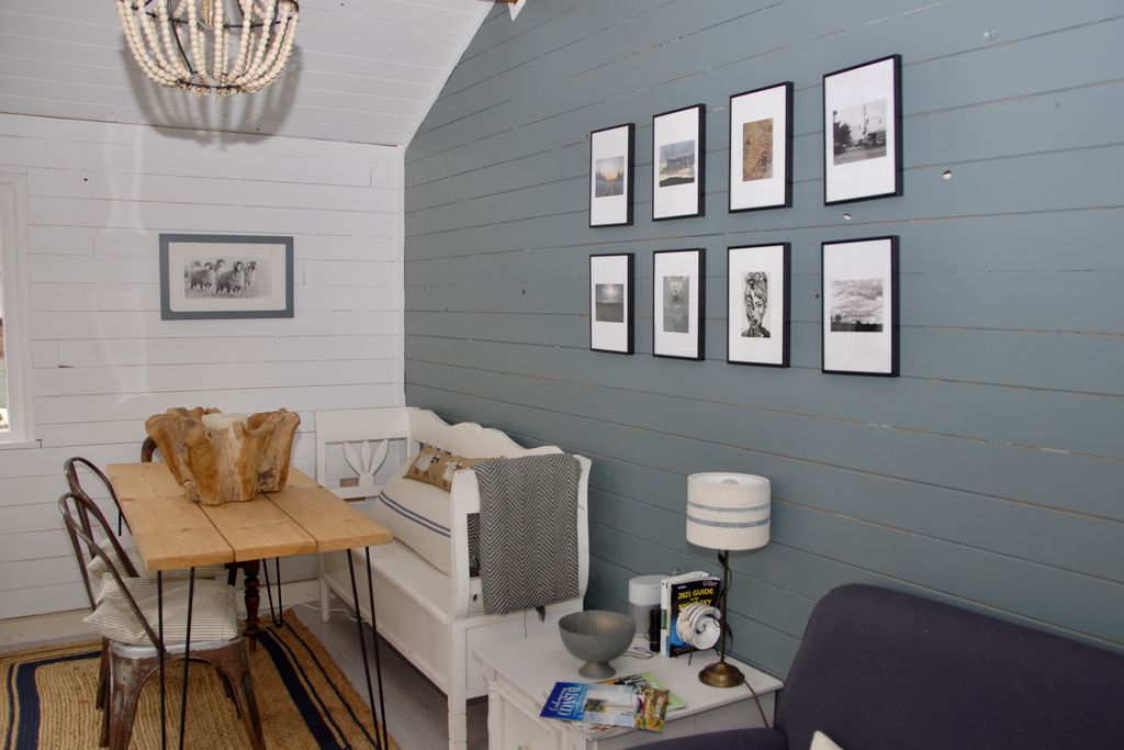 Hideaway Cottage gallery 17 - Gallery