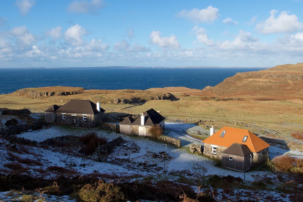 Treshnish Farm 1 - Gallery