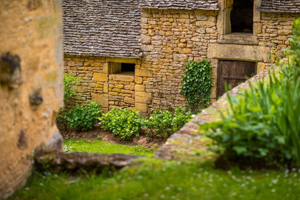 Château de Lacypierre - East wing apartment 15 - Gallery