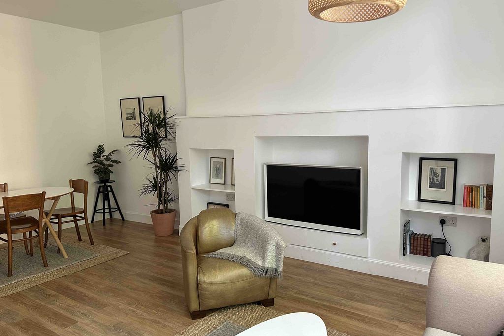 Garden Apartment, St Bernard's Crescent 13 - Gallery