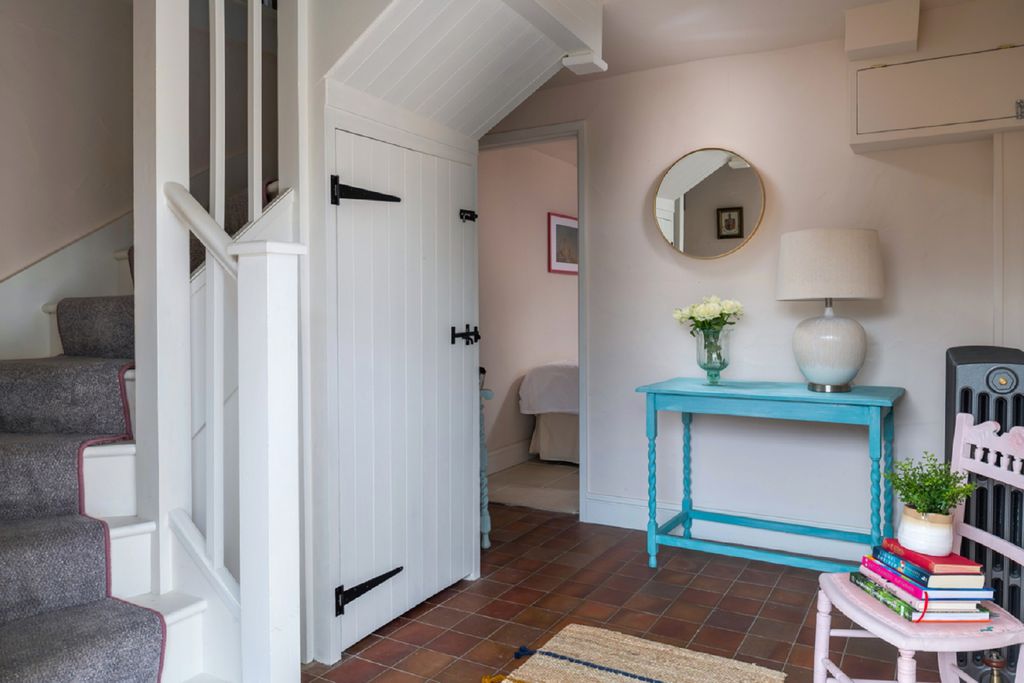 The Llanfendigaid Estate: Dove Cottage 17 - Gallery