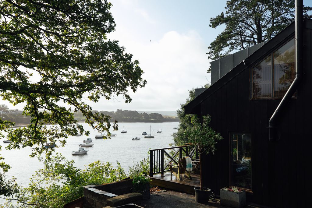 Bowcombe Boathouse 20 - Gallery