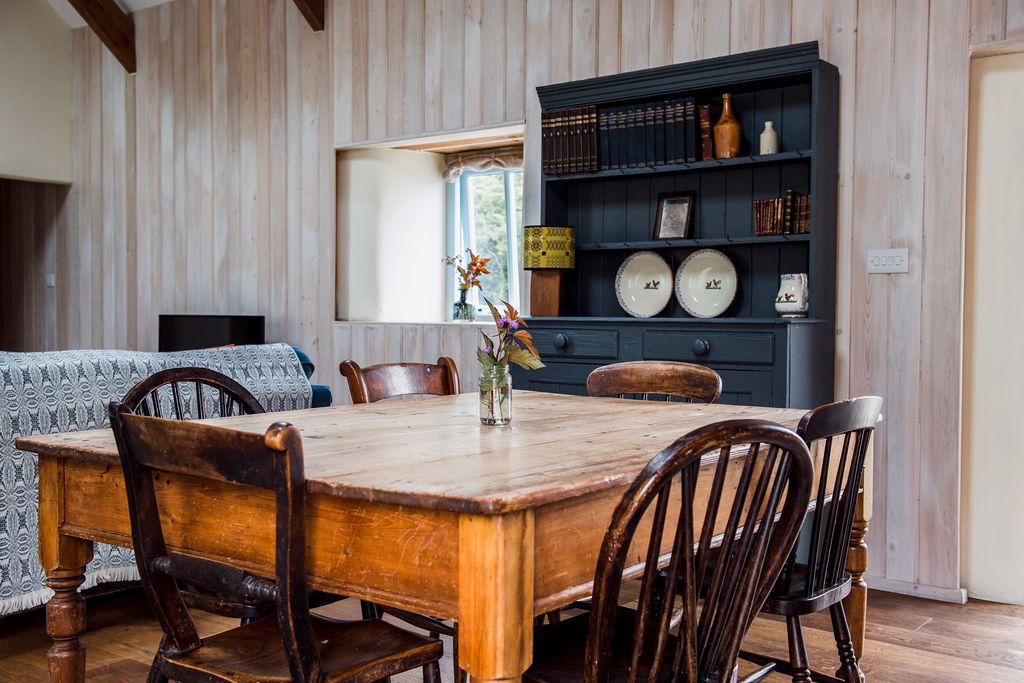 Nantwen 11 - Gallery