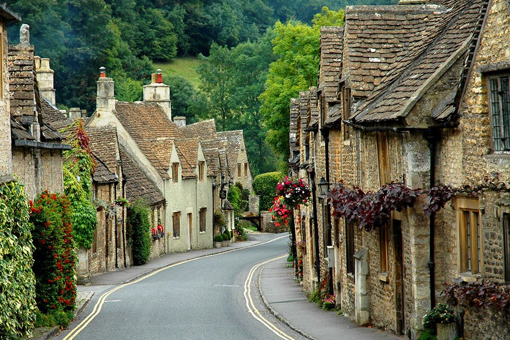 The Gates, Castle Combe 19 - Gallery