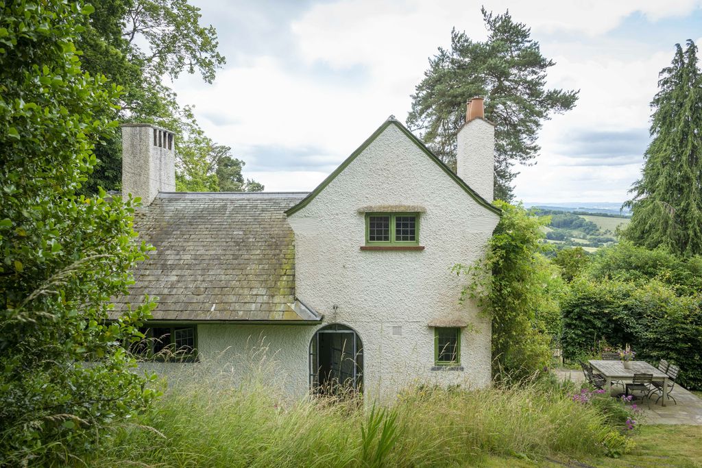 The Lodge, Perrycroft 20 - Gallery