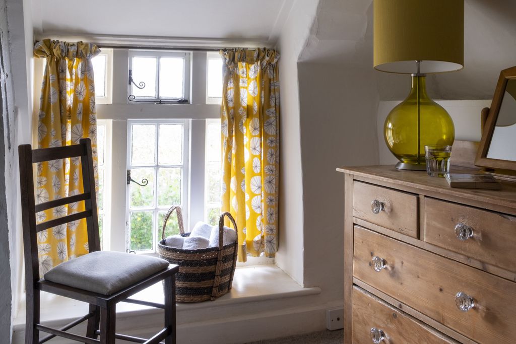 Marlborough Cottage 15 - Gallery
