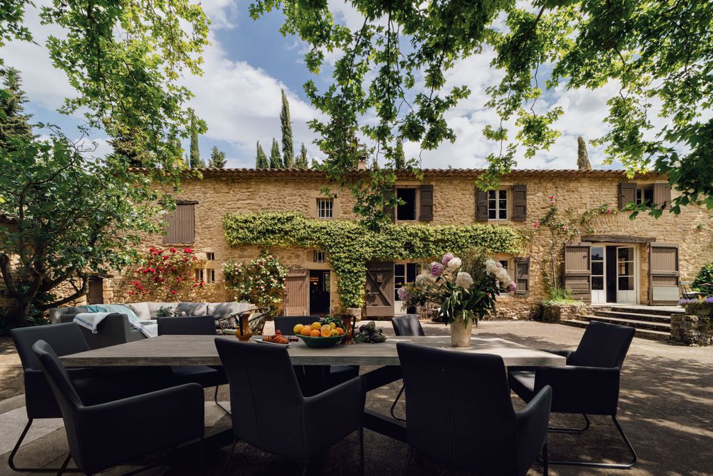 The House In Provence 17 - Gallery