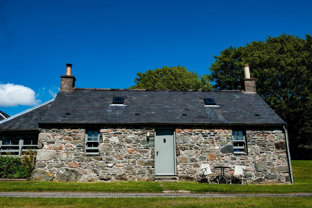 Colmeallie Bothy 19 - Gallery