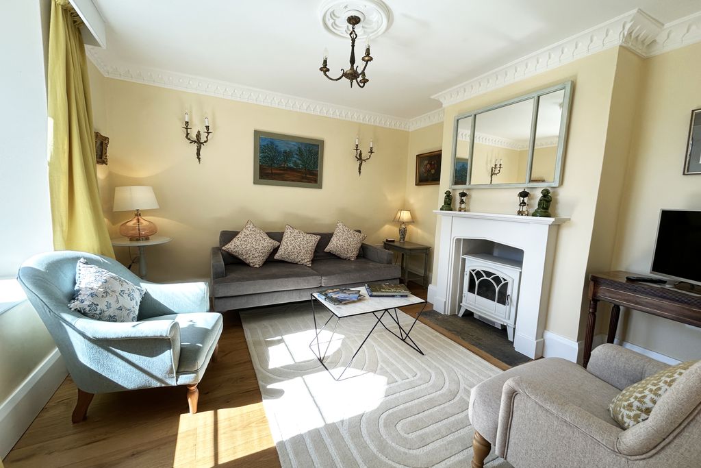 Trillow House 2 - Gallery