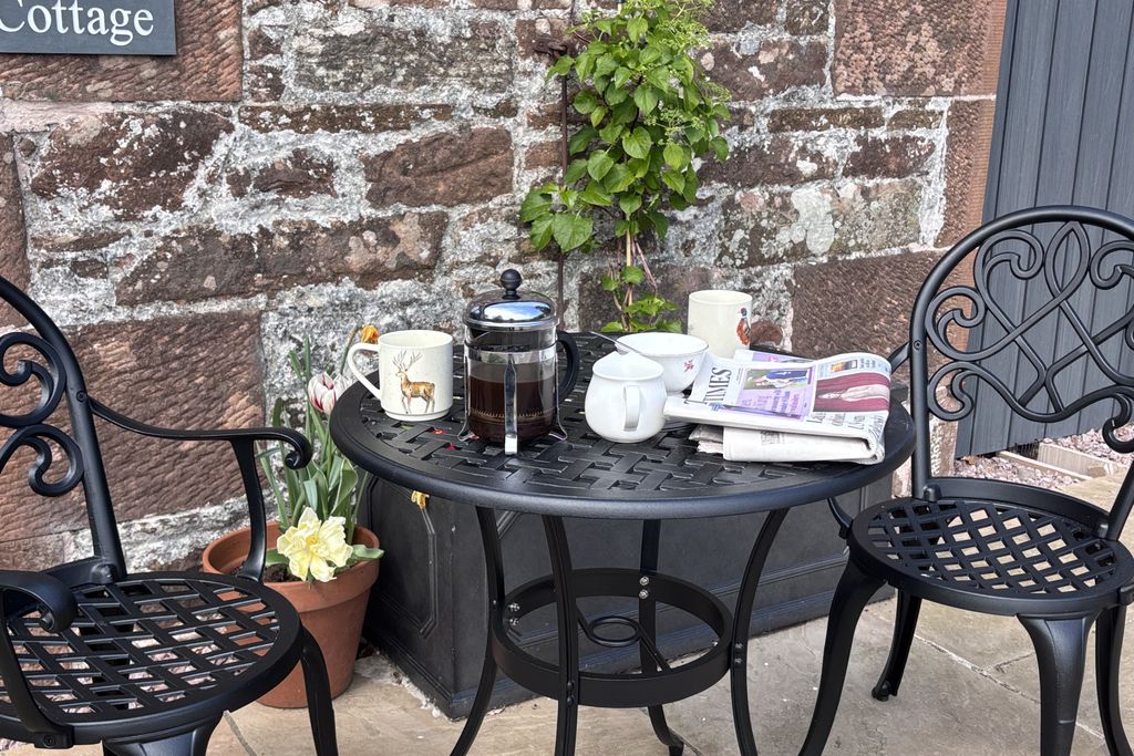 Byre Cottage gallery 1 - Gallery