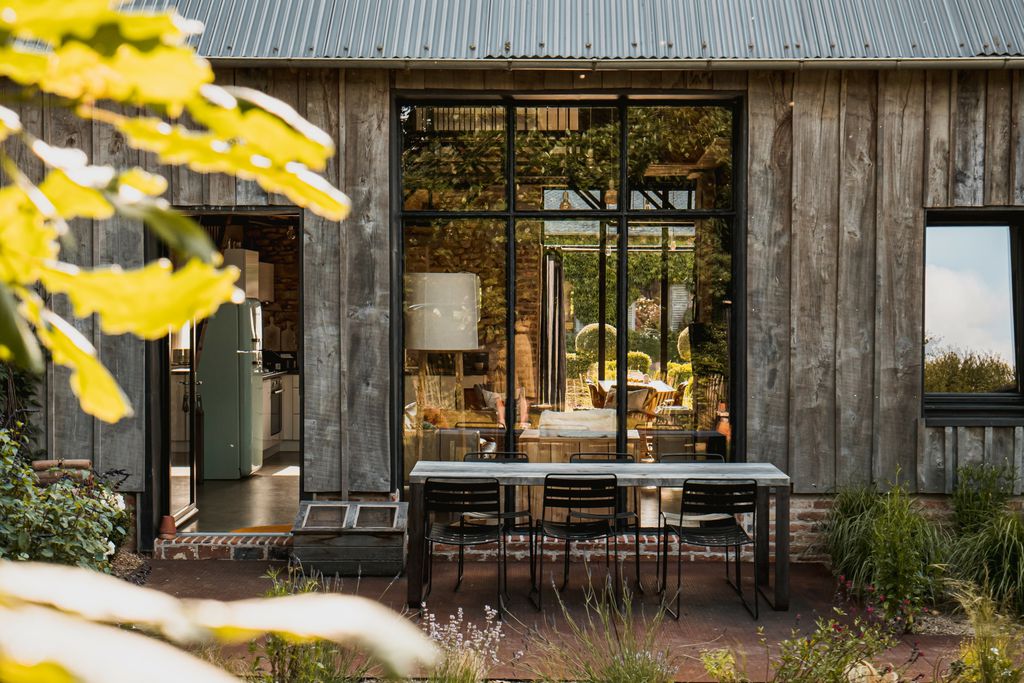 Into the Prairie 15 - Gallery