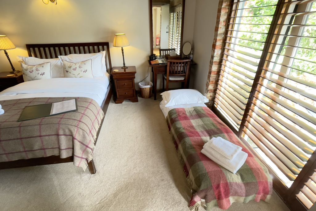 Halfway Bridge Inn 8 - Gallery