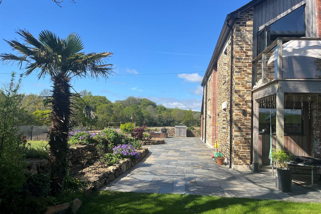 Fentonladock Cottage 8 - Gallery