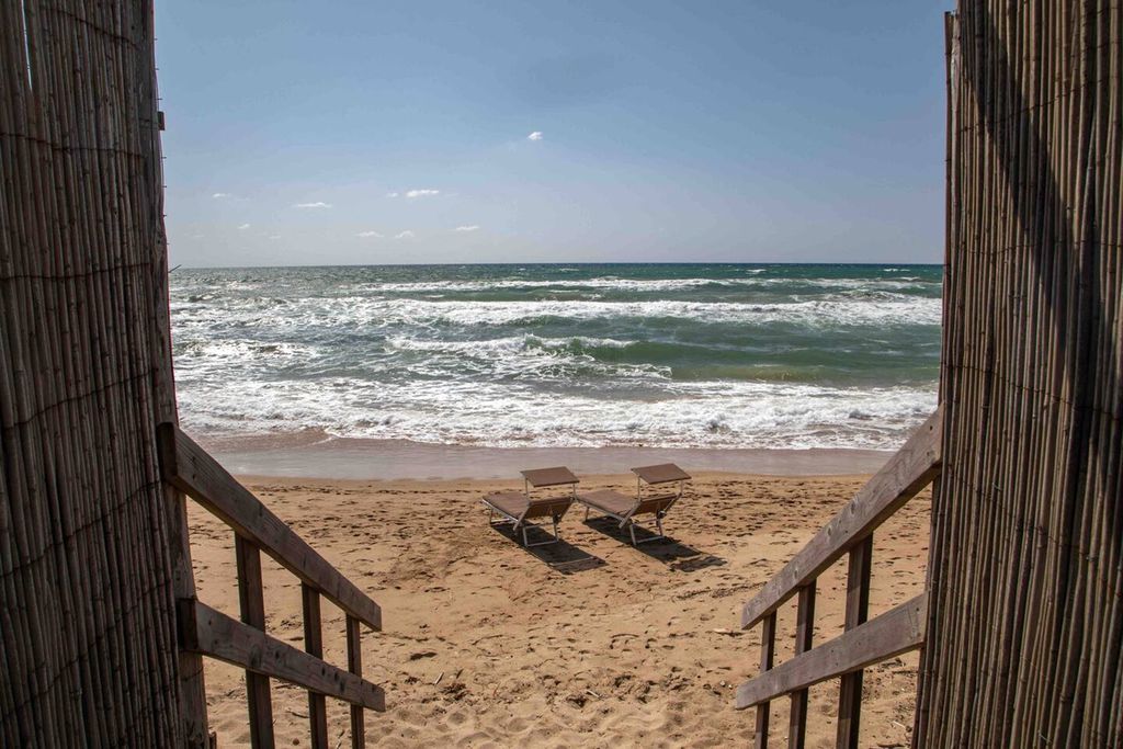 Sabaudia Beachfront Villa 20 - Gallery
