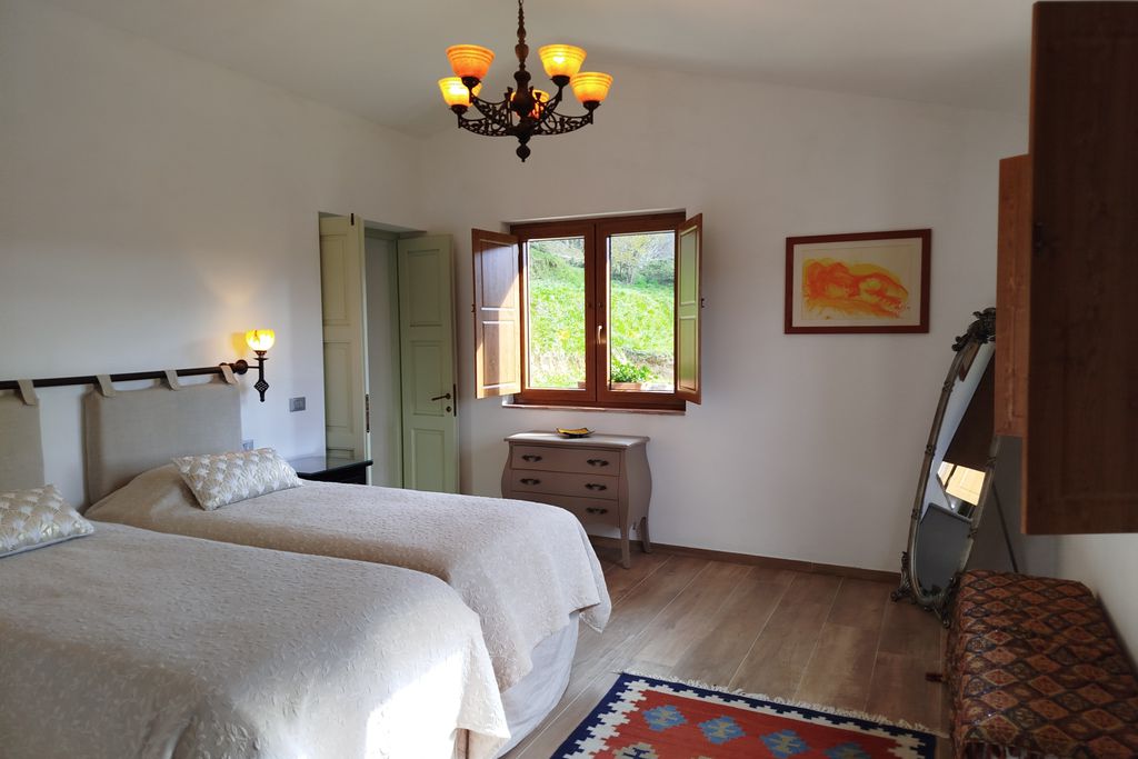 La Casa Verde 12 - Gallery
