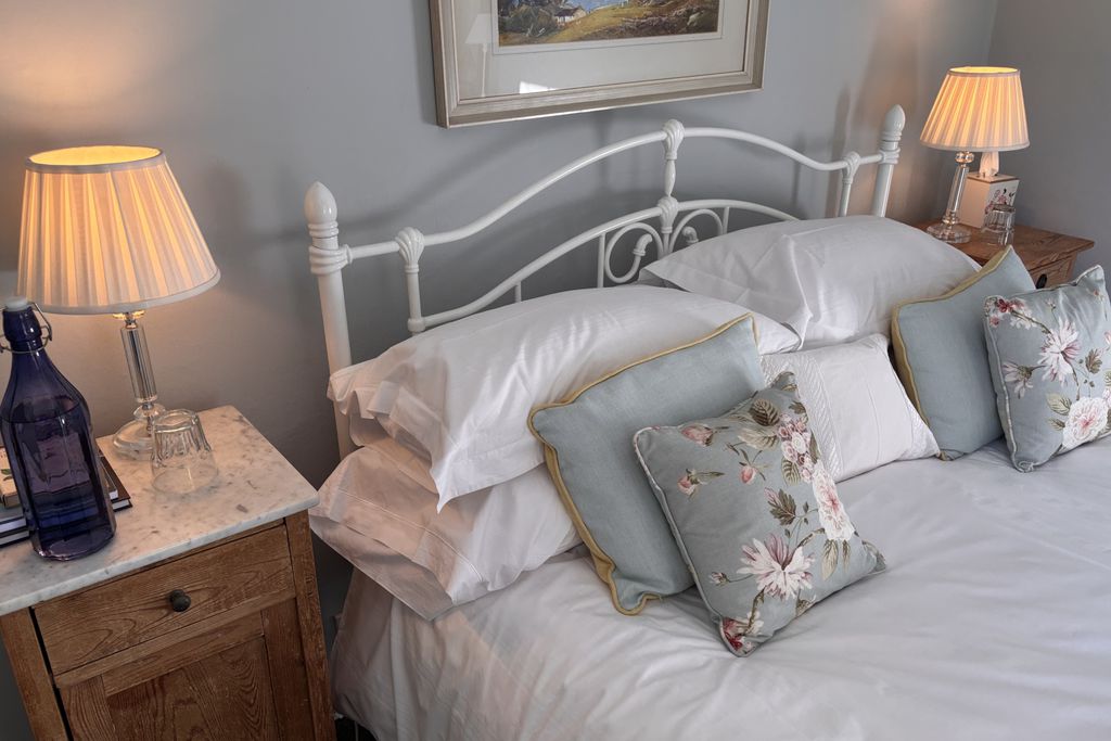 Applegarth House gallery 7 - Gallery