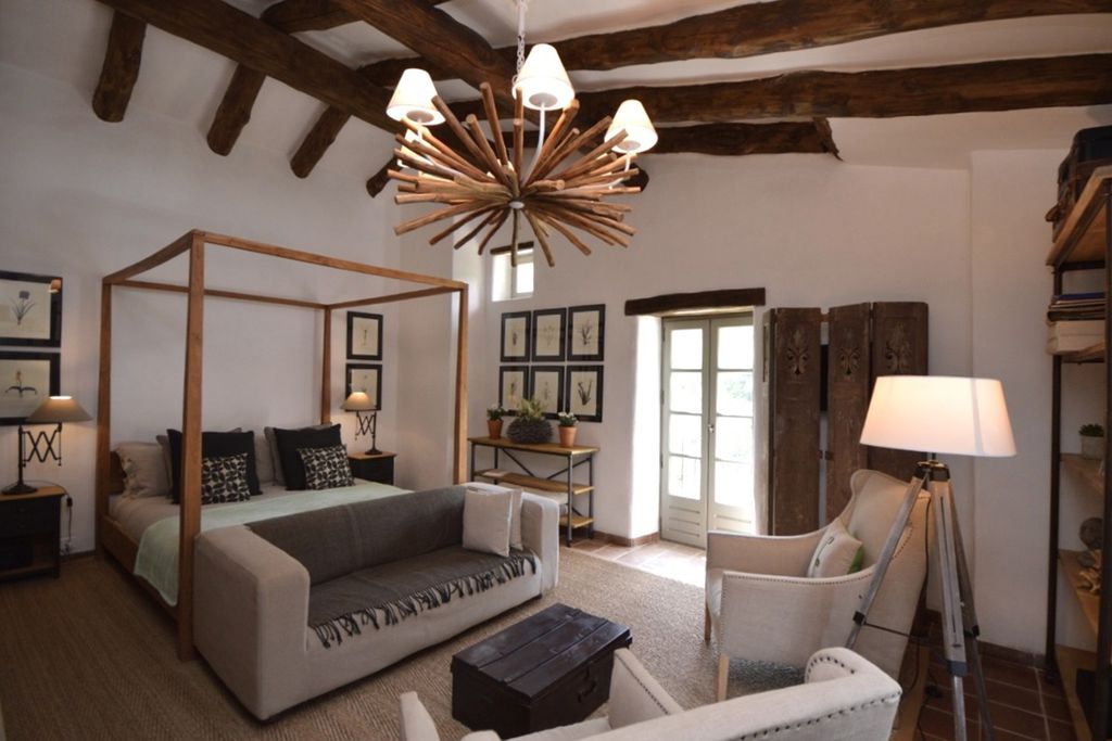 Le Vaquier 4 - Gallery