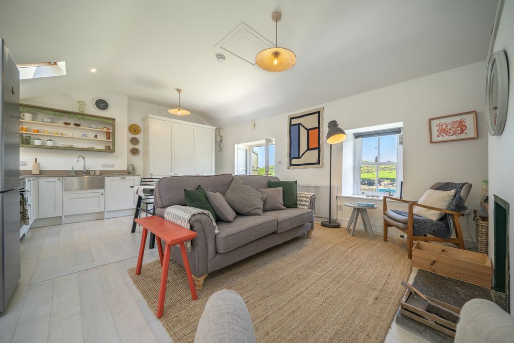 Green Cottage 5 - Gallery