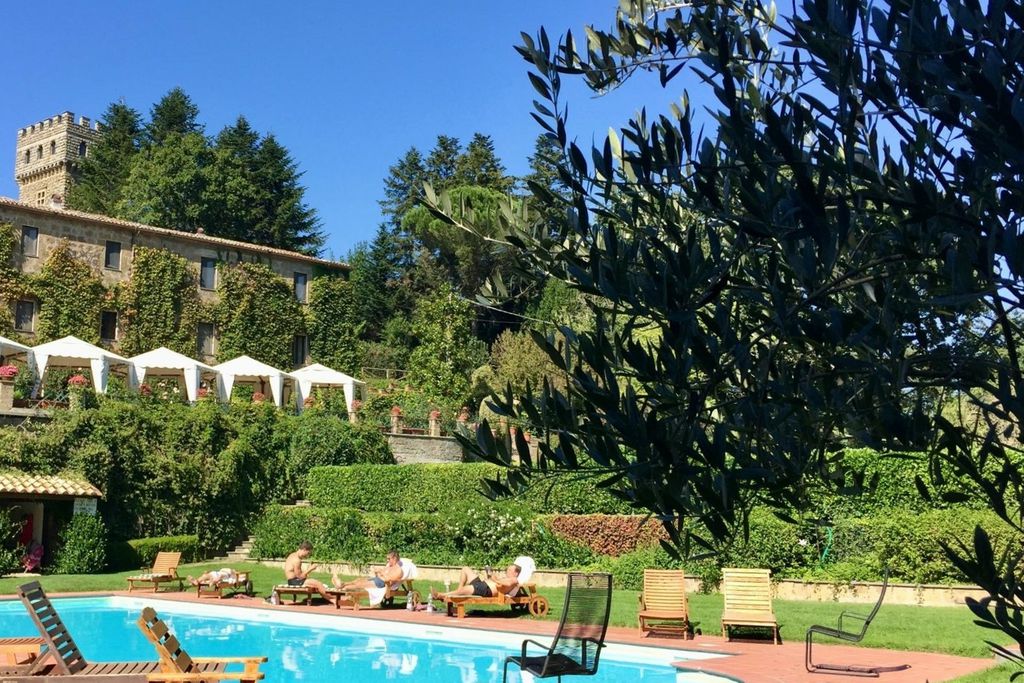 Castello di Santa Cristina 18 - Gallery