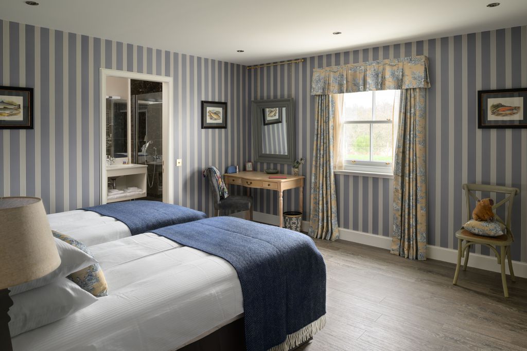 Nether Gothens Cottage at The Meikleour Arms 7 - Gallery