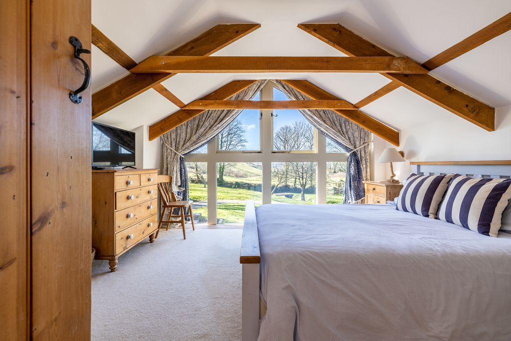 Top Barn 2 - Gallery