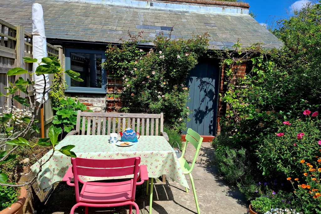 80 Coastguard Cottages 1 - Gallery