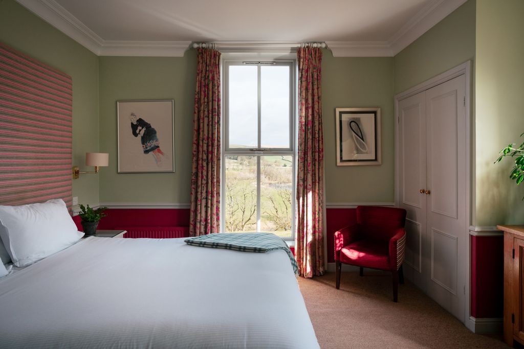 The Fell Hotel 4 - Gallery