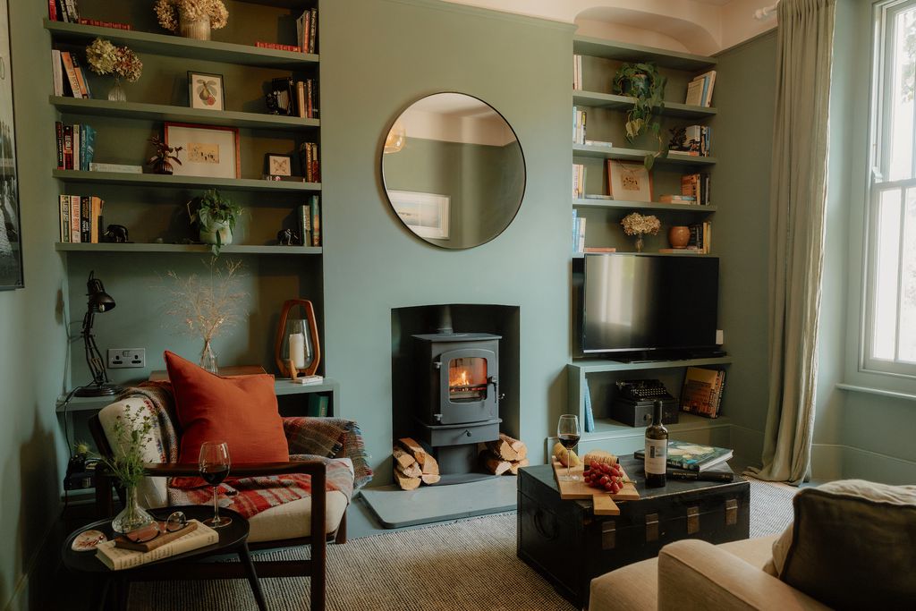 Cornwallis 7 - Gallery