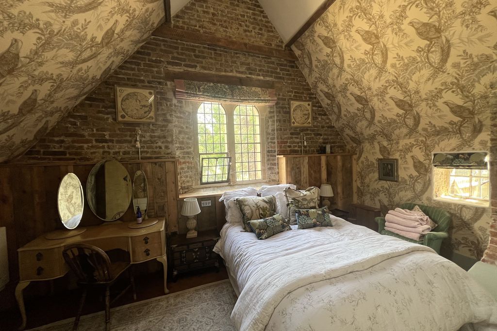 Salmestone Grange 3 - Gallery