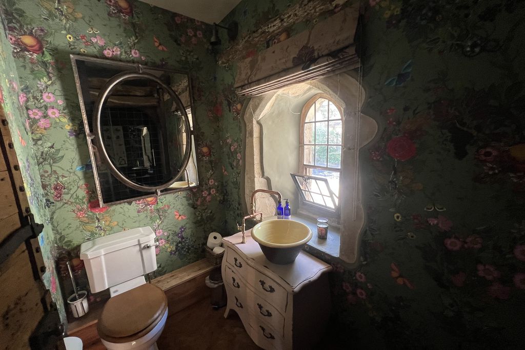 Salmestone Grange 11 - Gallery