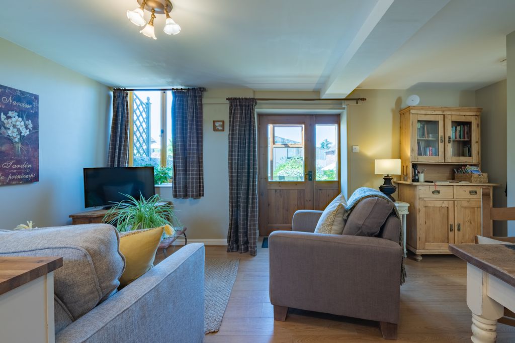 Middle Farm & Cottages: Daisy's Place 8 - Gallery
