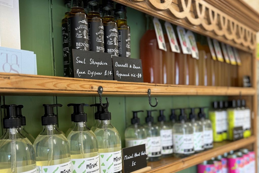 Middle Farm & Cottages: Gooseyard Cottage 16 - Gallery