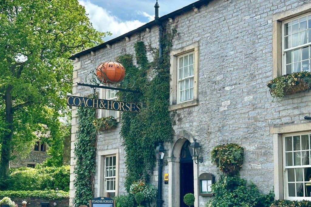 Coach & Horses gallery 2 - Gallery