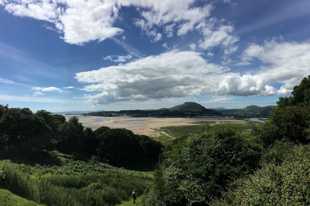 Tyn Llech 17 - Gallery