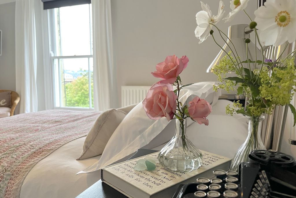Cornwallis 9 - Gallery