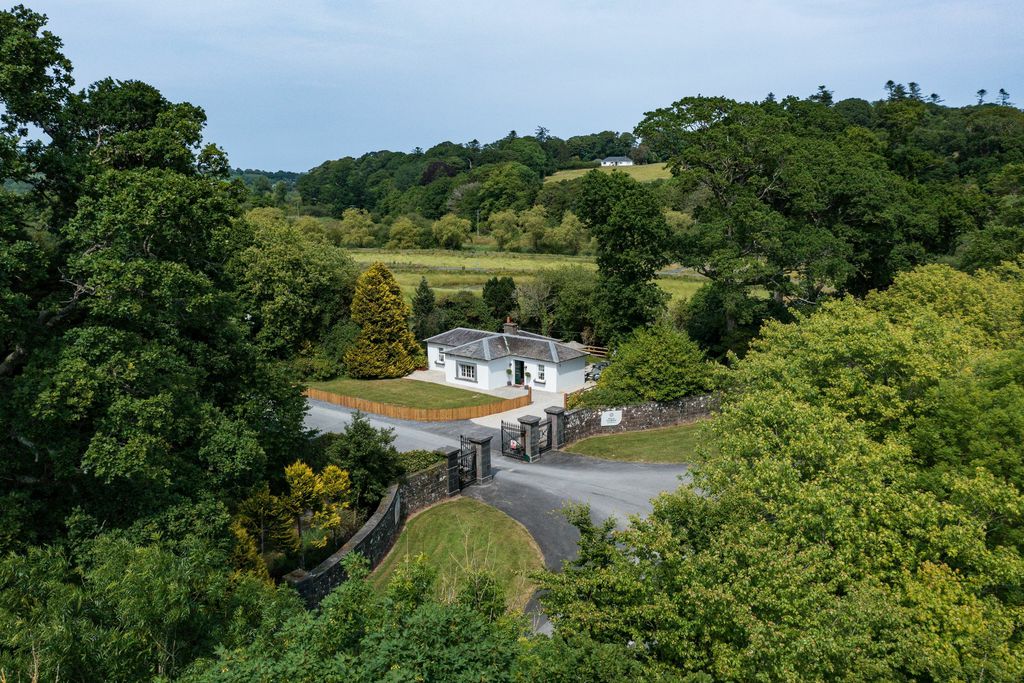 Damson Gate Lodge at Mount Congreve Gardens 1 - Gallery