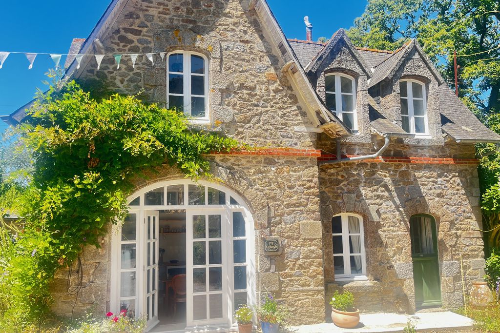 Ivy Cottage 12 - Gallery