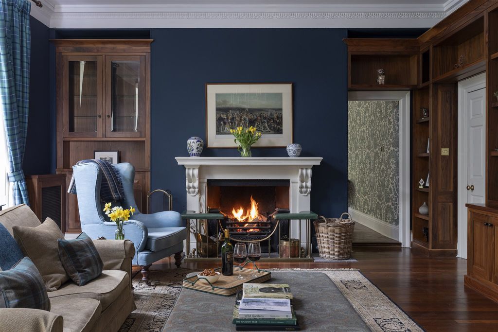 The Hall 2 - Gallery