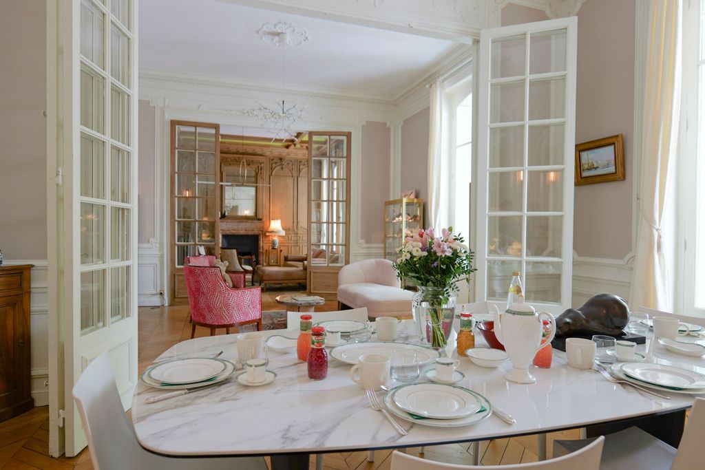 Les Suites de l'Opéra 7 - Gallery