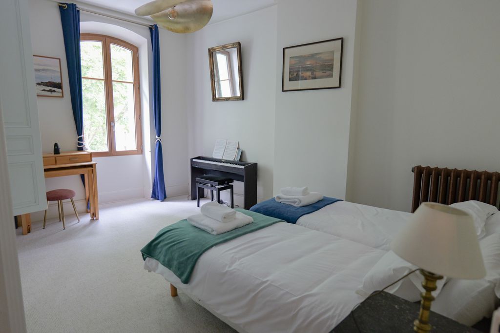 Les Suites de l'Opéra 16 - Gallery