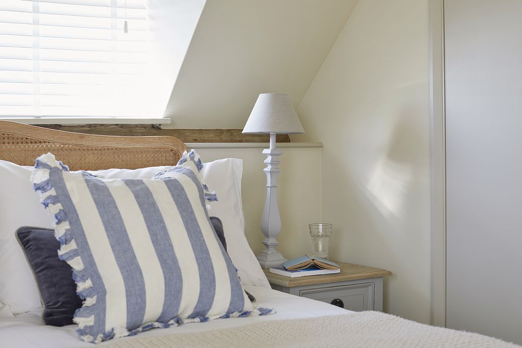 Rockstone Cottage 5 - Gallery