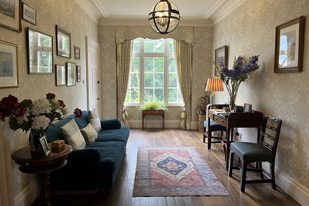 Yearle House 7 - Gallery