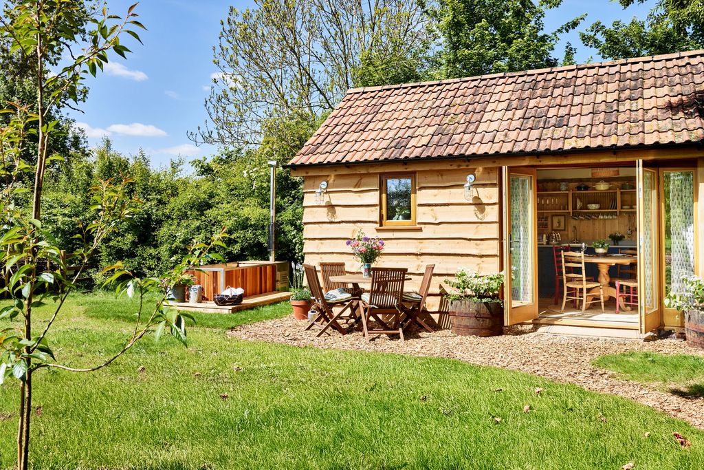 The Lambing Shed 2 - Gallery